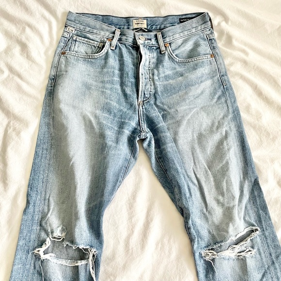 CITIZENS OF HUMANITY Women's sz 26 Liya Petite High Rise Classic Fit Jeans Torn - Picture 6 of 12